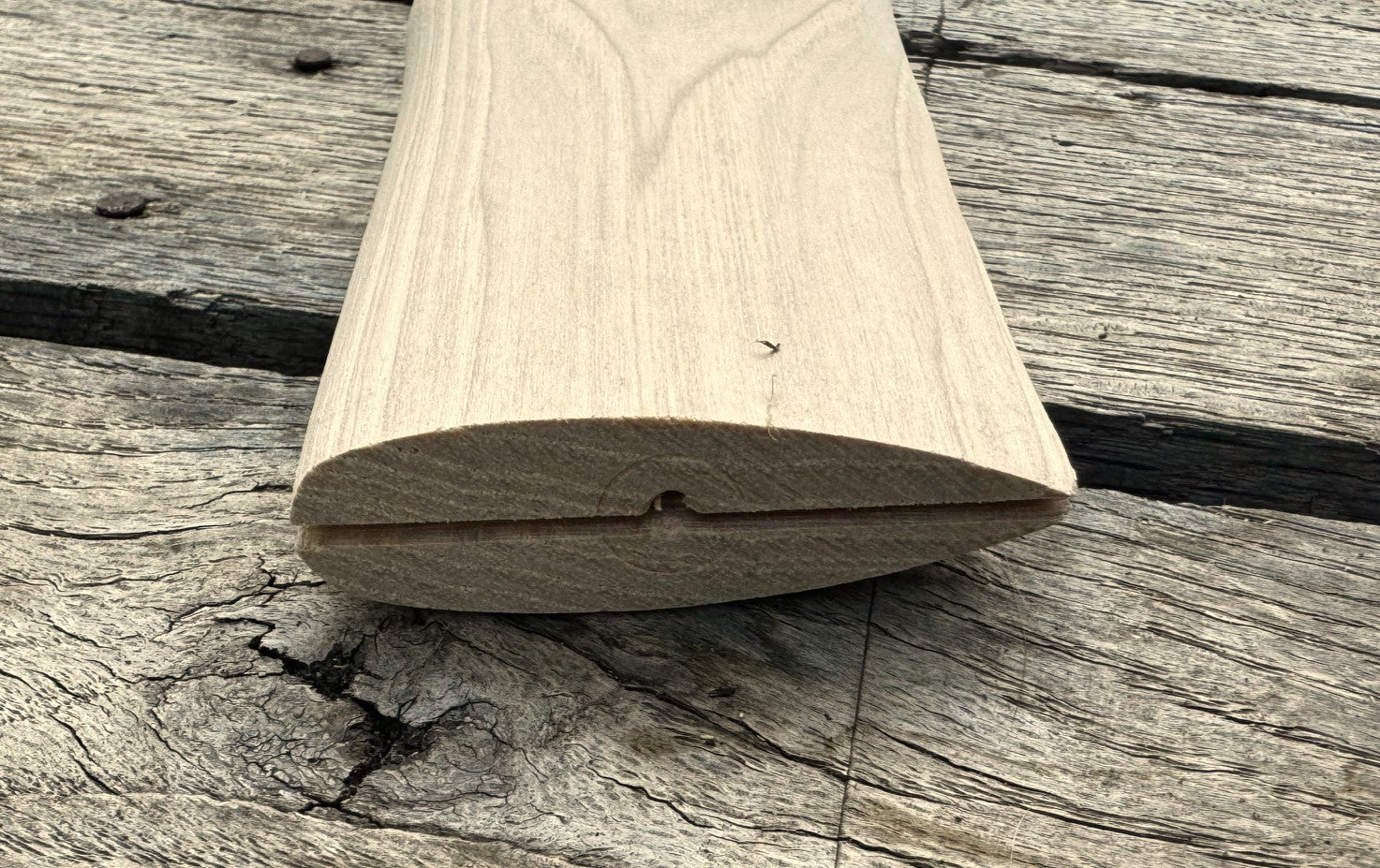 Beaver Tooth 32" Single Bit Curved Hickory Axe Handle Plain Hickory