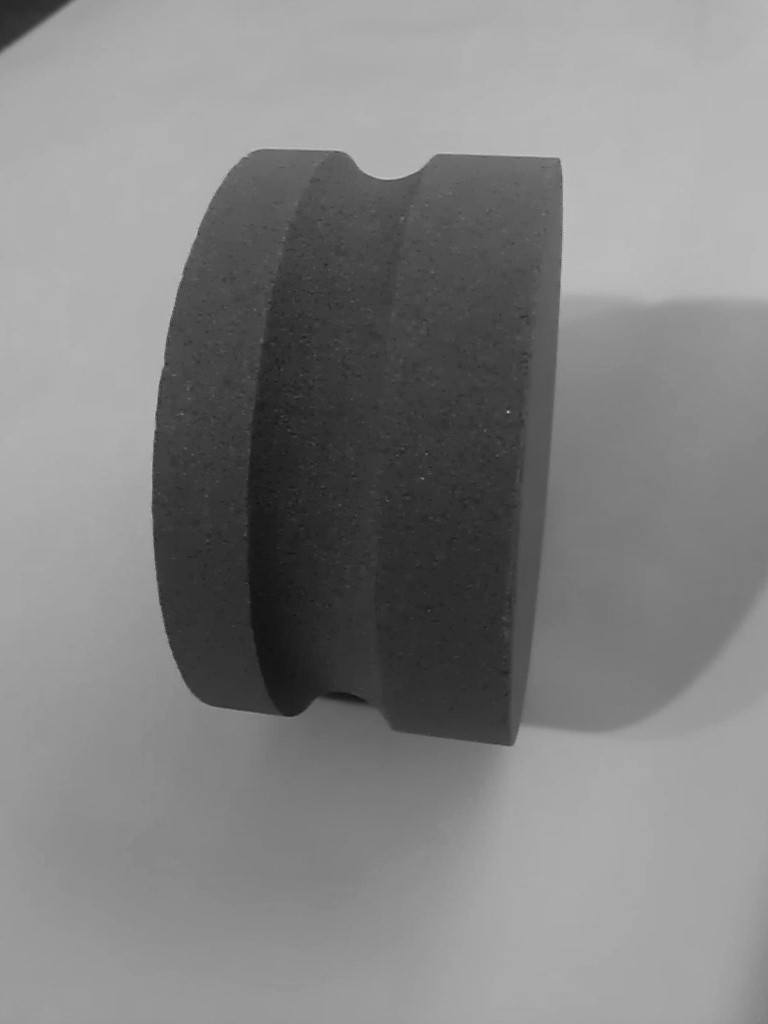 Axe Puck Sharpening Stone Axe Box 220 Grit Made in USA - Beaver-Tooth Handle Co.
- 2
