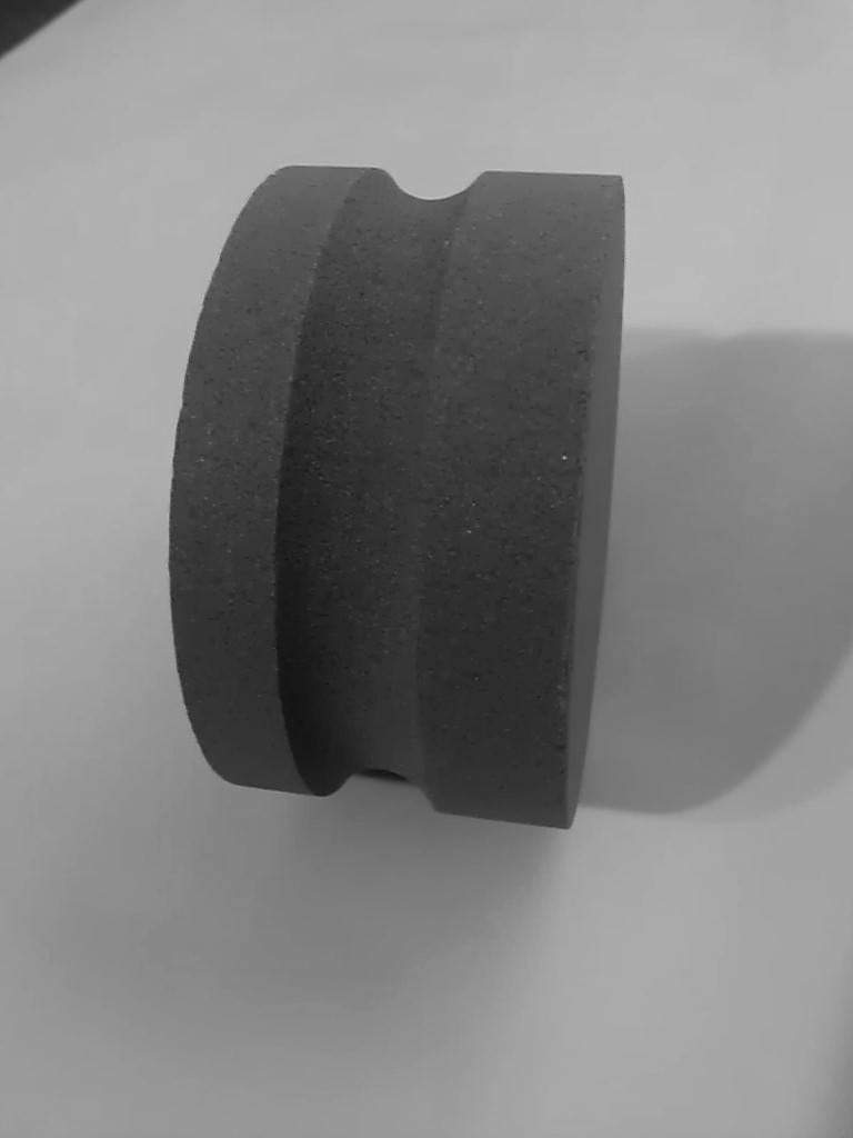Axe Puck Sharpening Stone Axe Box 220 Grit Made in USA - Beaver-Tooth Handle Co.
- 2