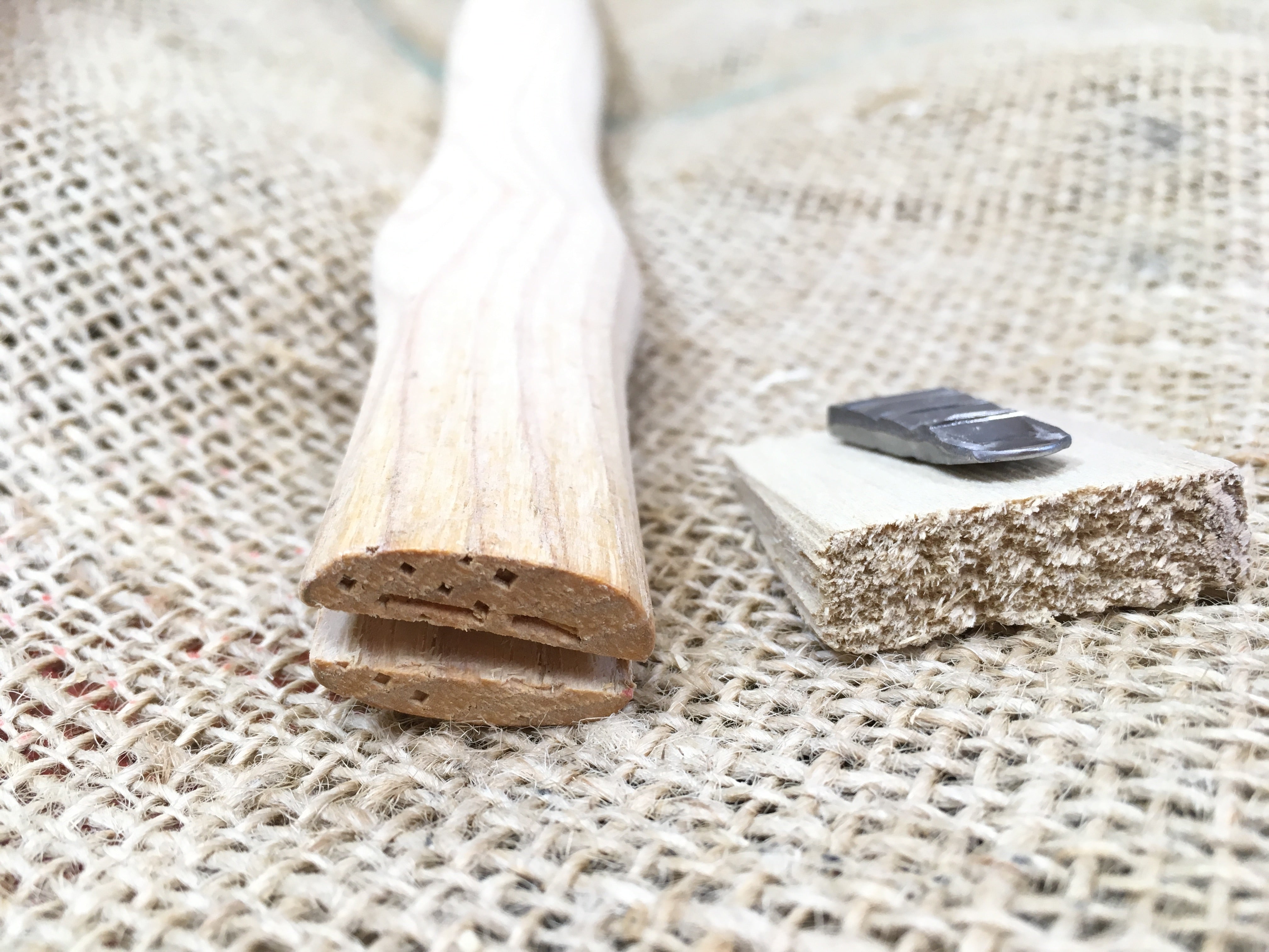 16-3/4"  Beaver Tooth Ball Pein / Shop / Blacksmith Hammer Handle Hickory 1-1/16" x 3/4" Eye.