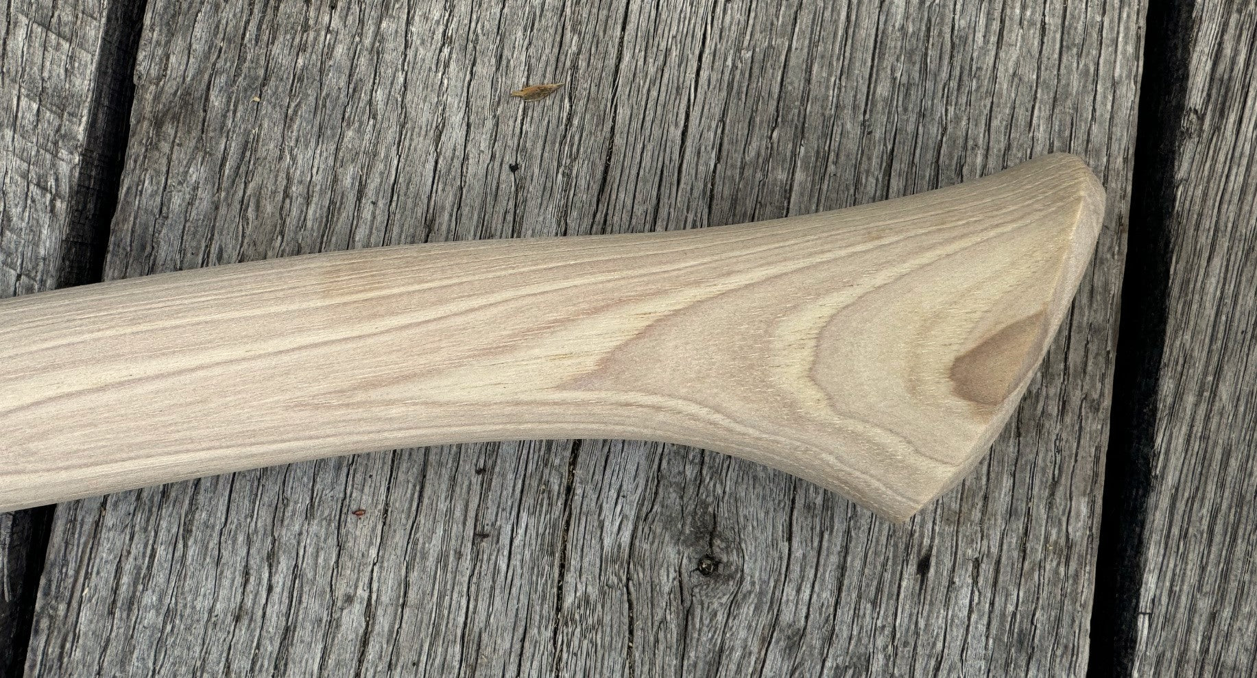 Beaver Tooth 32" Single Bit Curved Hickory Axe Handle Plain Hickory