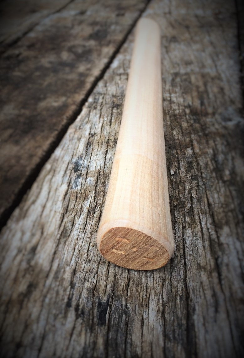 19" Tomahawk Handle American Hickory. Throwing Hawk. Replacement Handle - Beaver-Tooth Handle Co.
 - 3