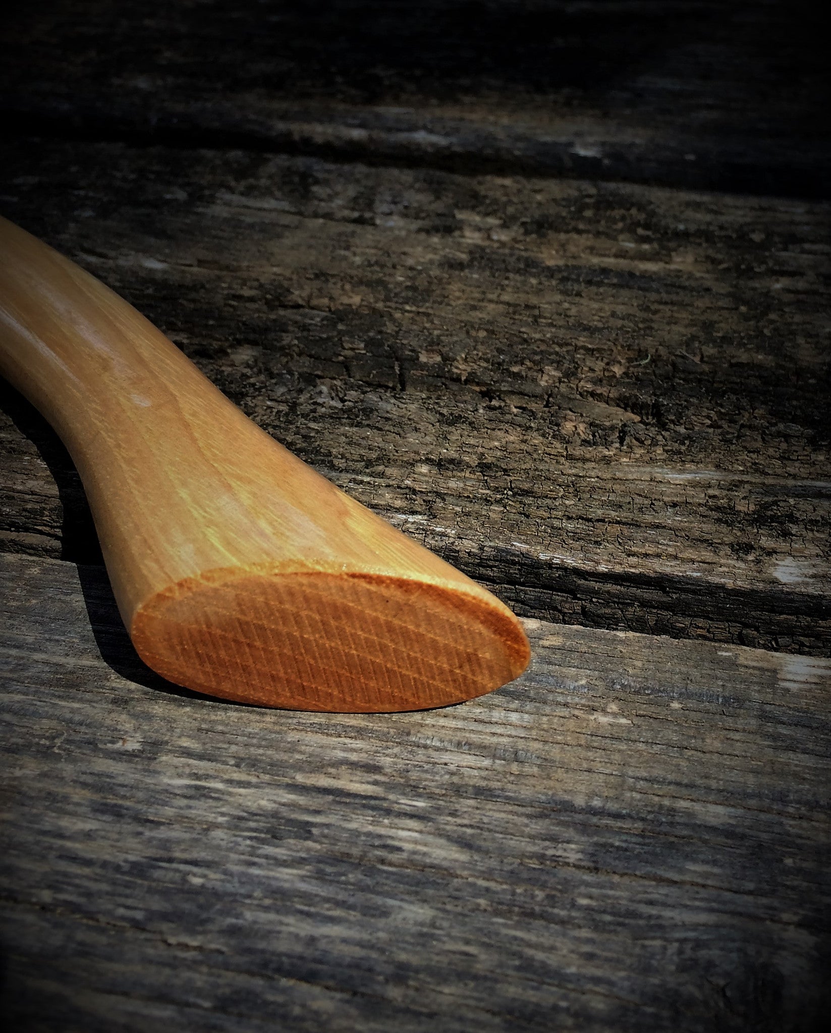 Beaver Tooth 12" Sportsmen's / Pocket Hickory Hatchet Handle - Beaver-Tooth Handle Co.
 - 4