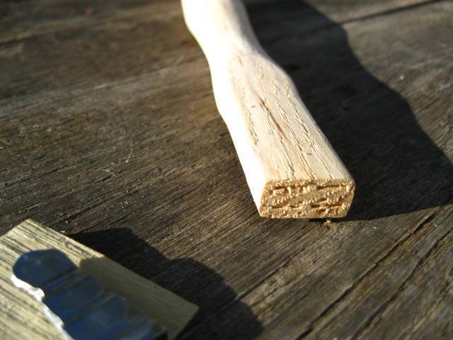 12" Claw Hammer Handle for 7oz. Heads. American Hickory Item# 7112 - Beaver-Tooth Handle Co.
 - 3
