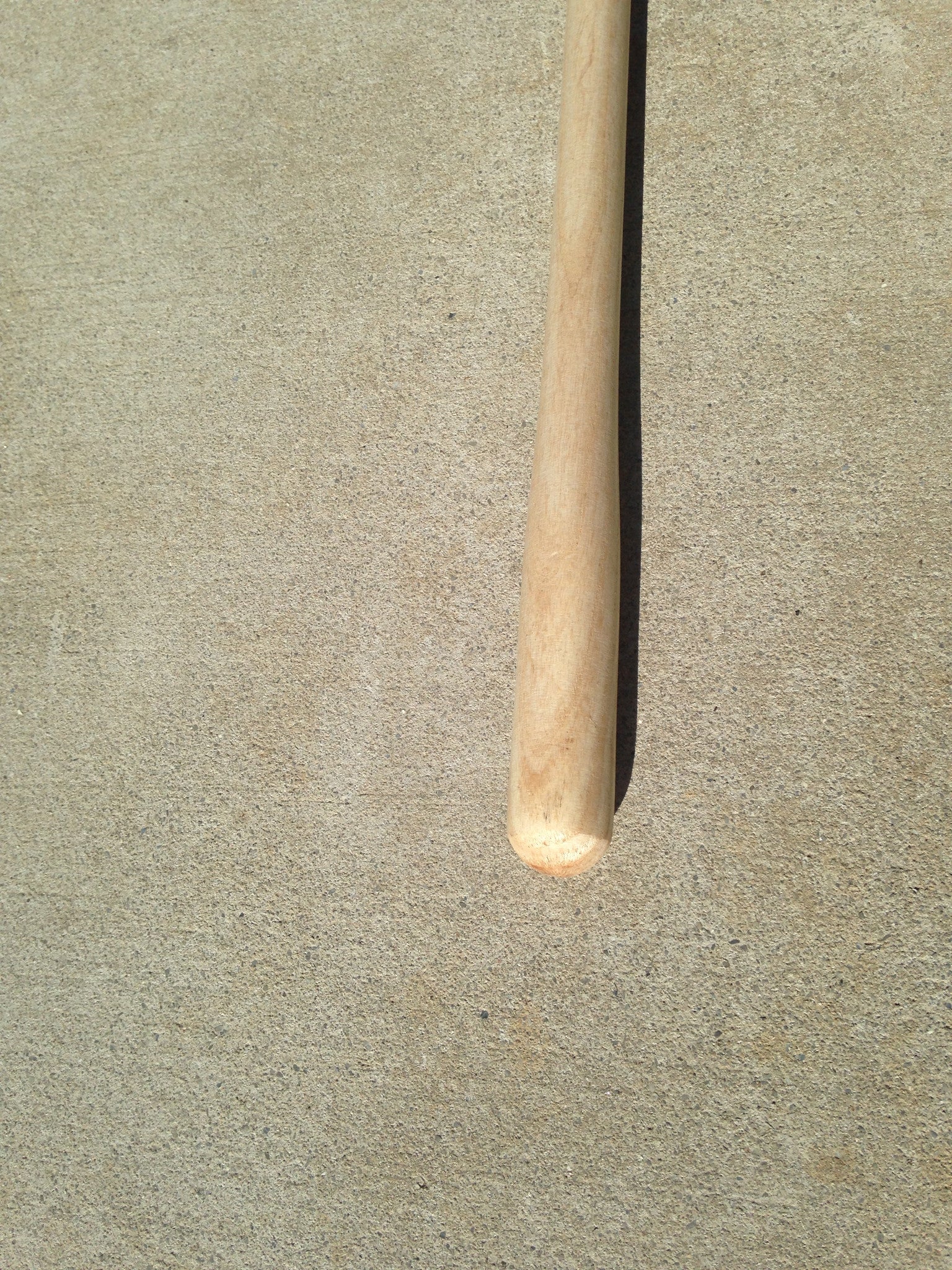 60" Mortar / Cotton Heavy Hoe Handle Large Furrel - Beaver-Tooth Handle Co.
 - 3