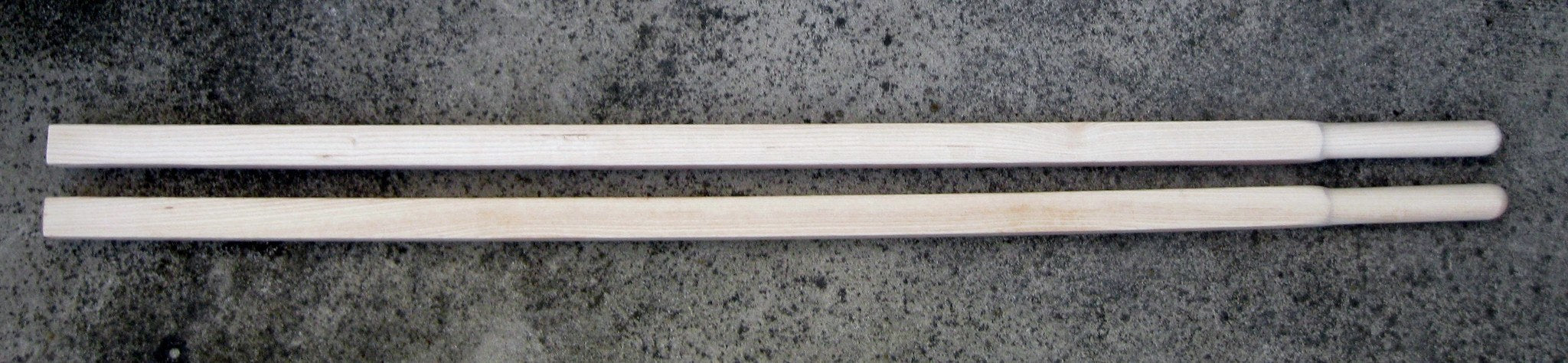 60" Wheelbarrow Handles New Pair USA Replacement Large - Beaver-Tooth Handle Co.
 - 1